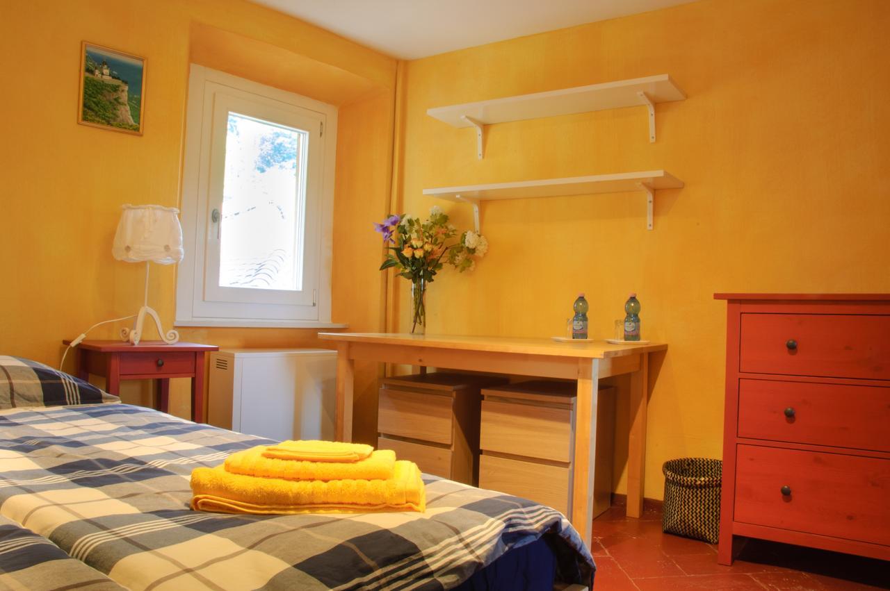 Chez Marianne "Chambres D'Hotes" Astano Eksteriør billede